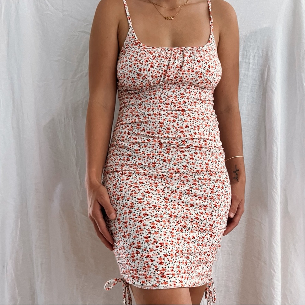 Petite Floral print fitted dress